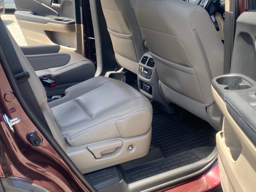 Used 2017 Honda Pilot Elite image 31