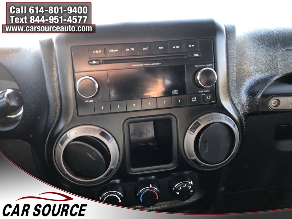 Used 2017 Jeep Wrangler Sport image 16