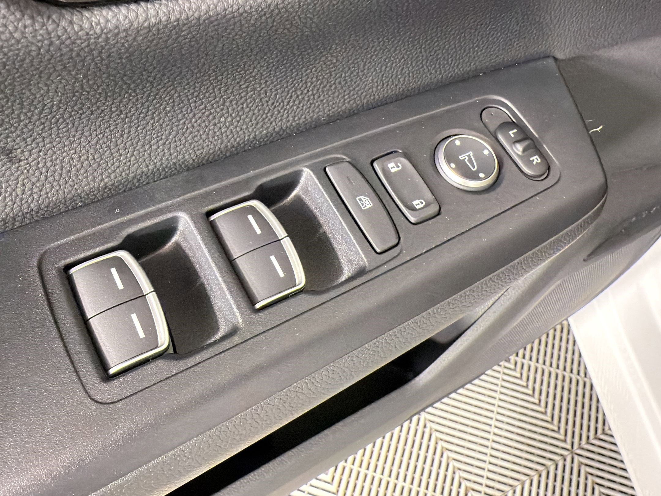 New 2026 Honda CR-V EX-L image 22