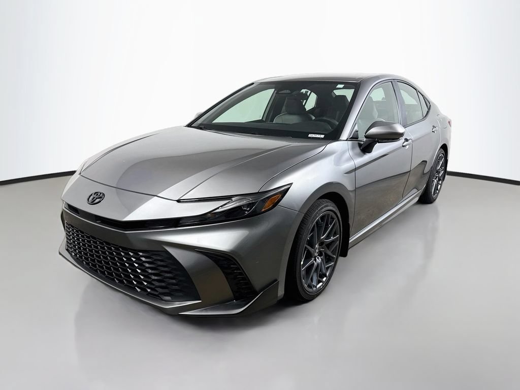 New 2026 Toyota Camry SE FWD image 3