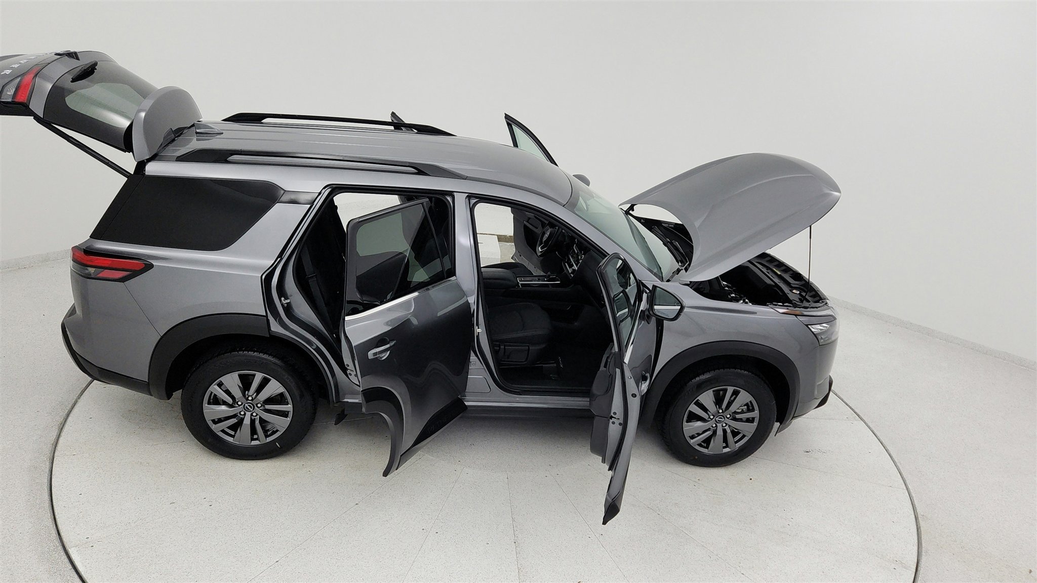 Used 2025 Nissan Pathfinder SV image 23