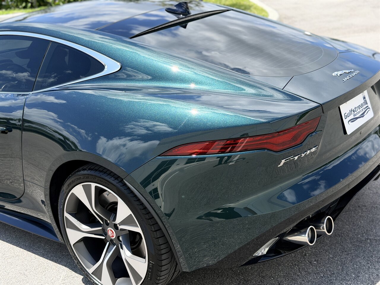 Used 2023 Jaguar F-TYPE R-Dynamic AWD/4WD image 25
