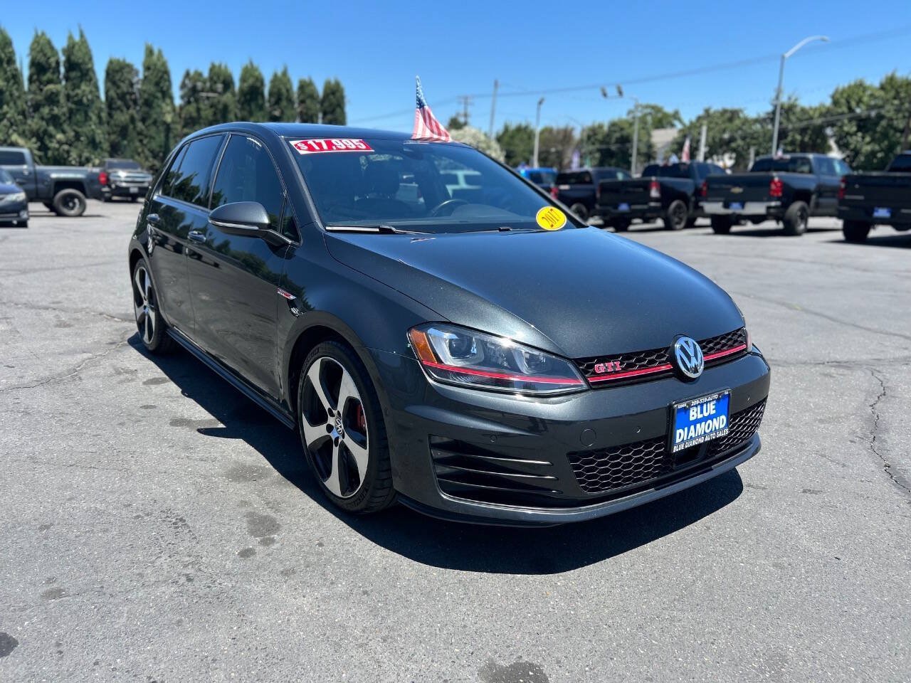 Used 2017 Volkswagen GTI Autobahn FWD image 1