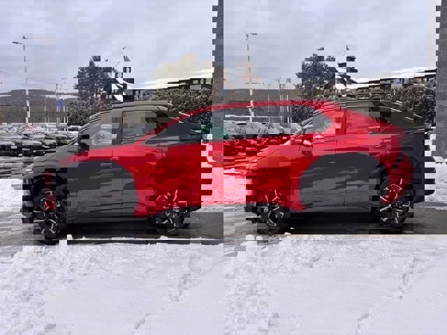 New 2026 Subaru Solterra Premium image 7