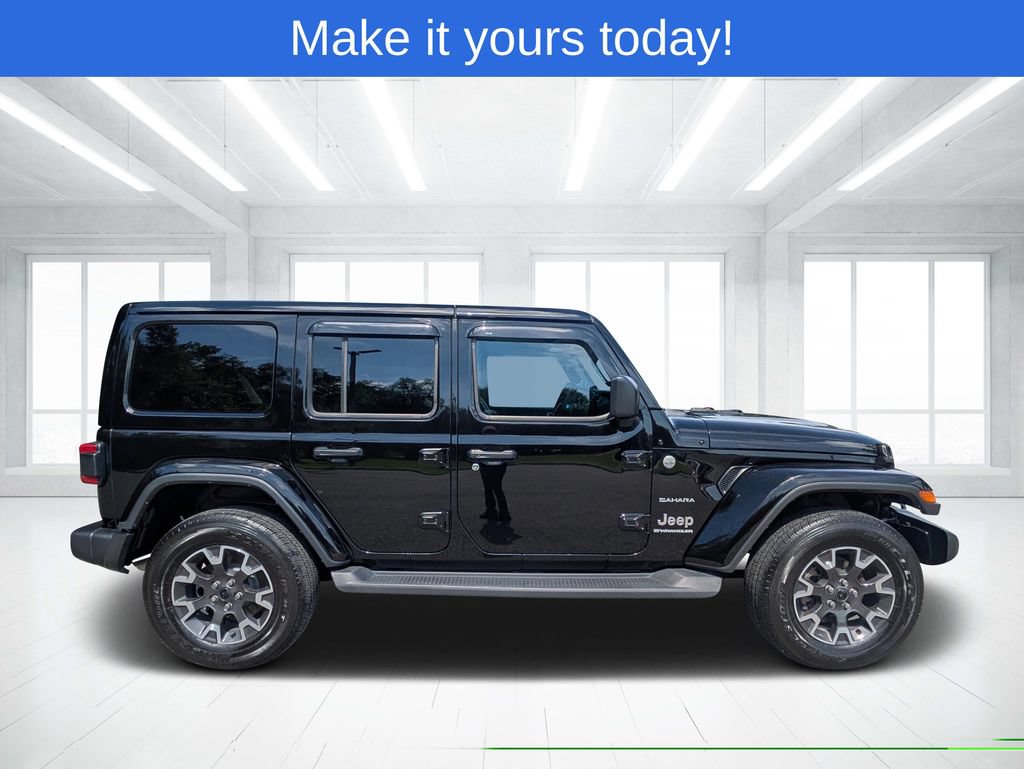 Used 2024 Jeep Wrangler Unlimited Sahara w/ Technology Group AWD/4WD image 2