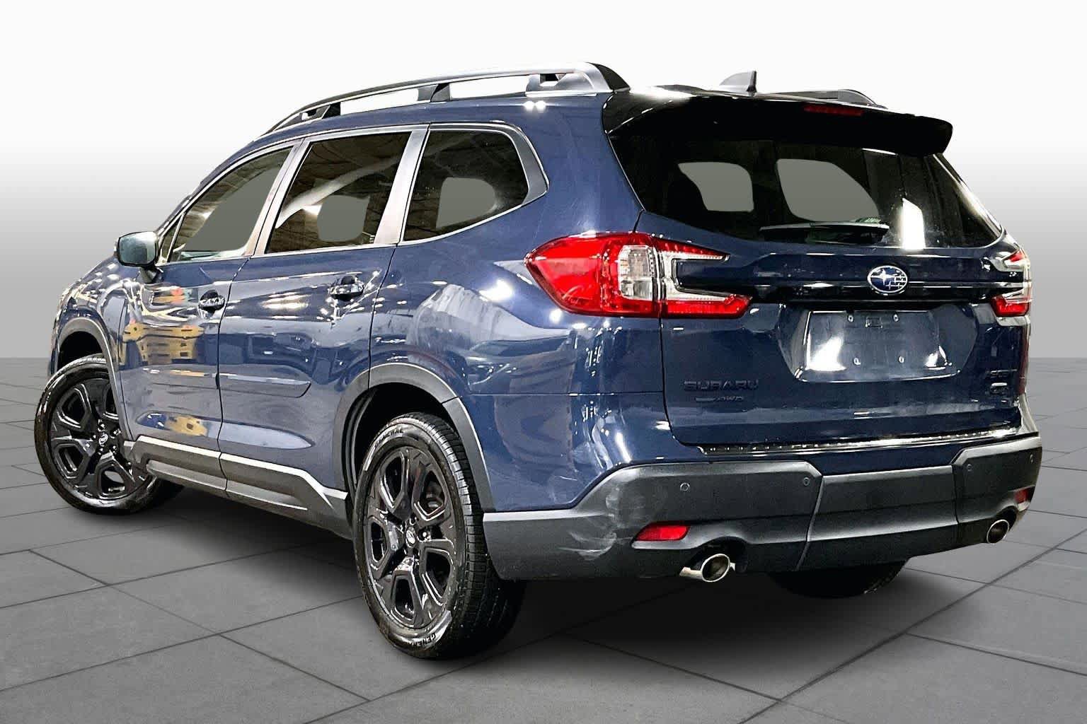 Used 2023 Subaru Ascent Onyx Edition image 12