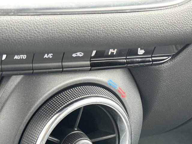 Used 2024 Chevrolet Blazer LT image 28