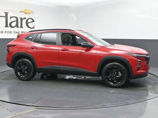 New 2026 Chevrolet Trax LT w/ Midnight Edition