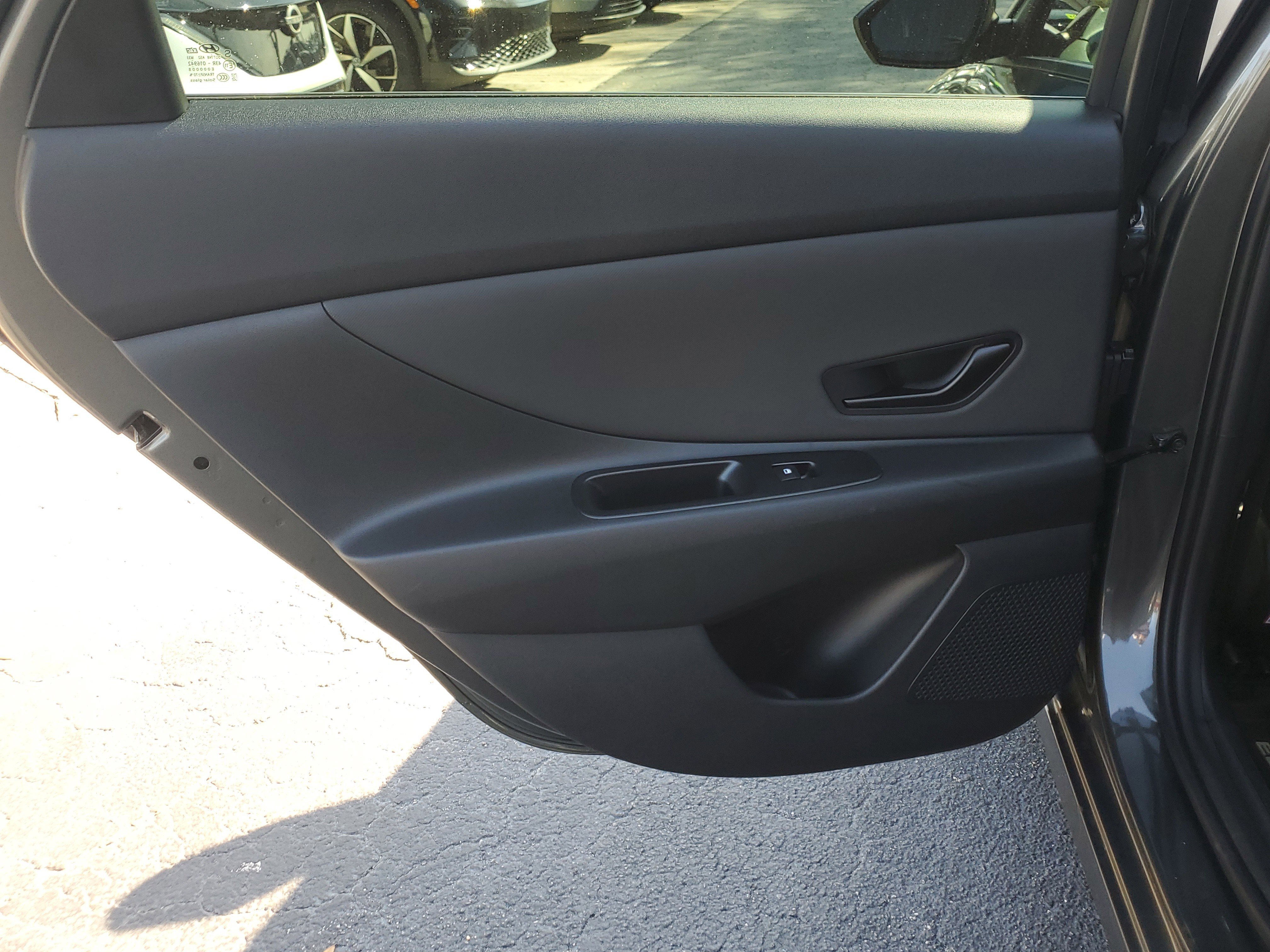 Used 2025 Hyundai Elantra Sport image 10