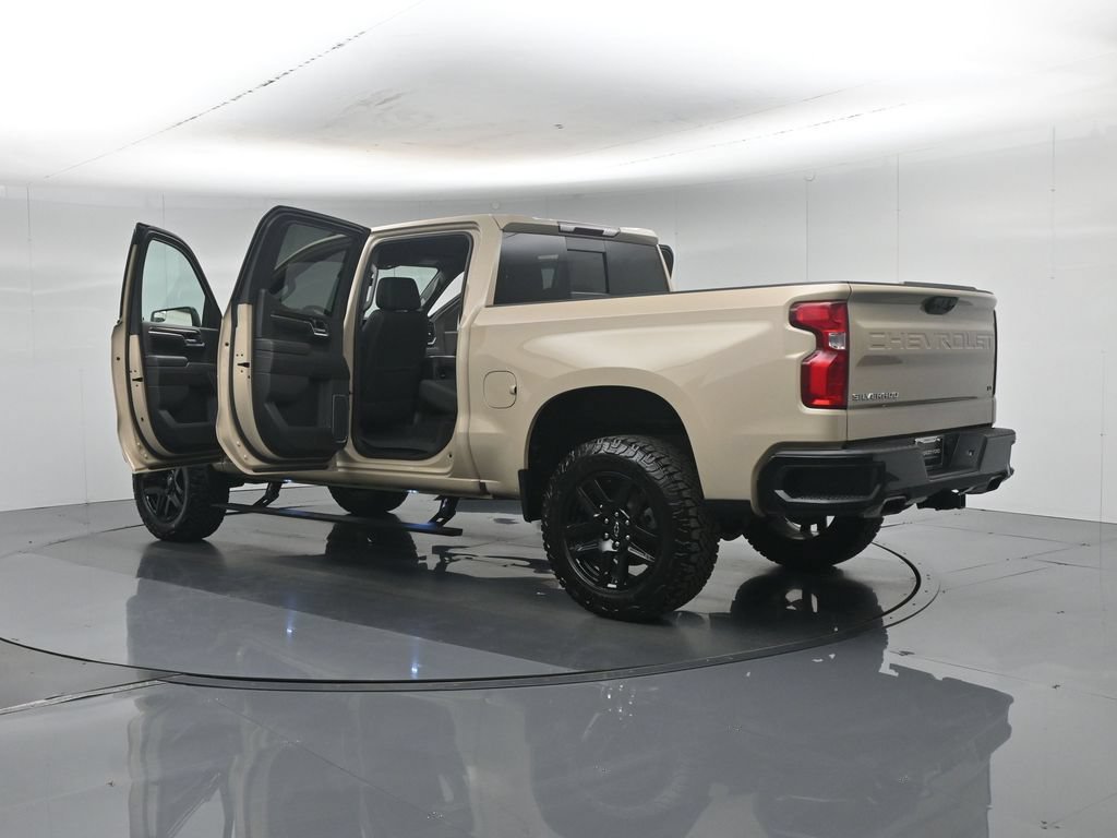 Used 2022 Chevrolet Silverado 1500 LT Trail Boss w/ Convenience Package II AWD/4WD image 37