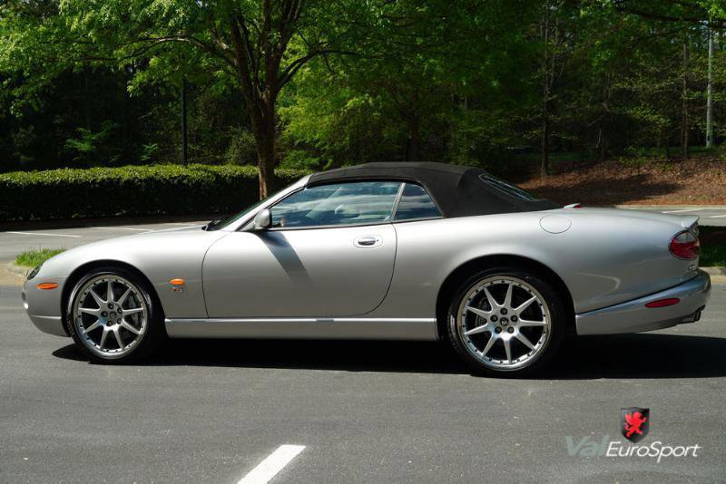 Used 2005 Jaguar XK8 Convertible image 20