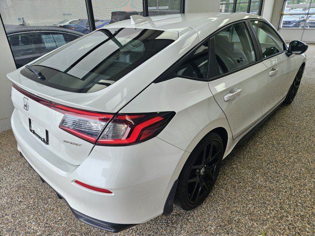 Used 2024 Honda Civic Sport image 2