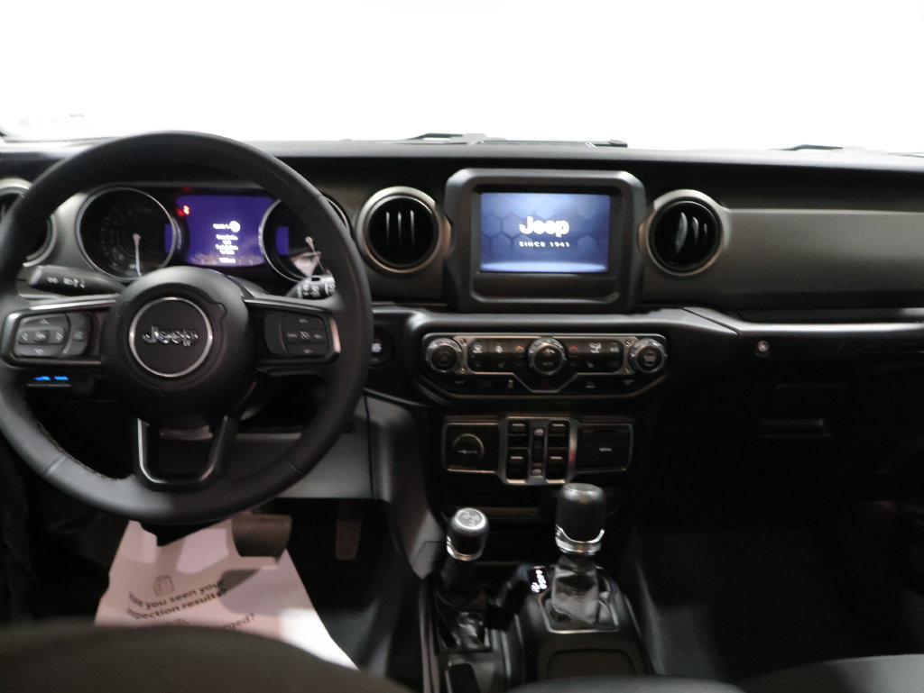 Used 2023 Jeep Wrangler Unlimited w/ Cold Weather Group AWD/4WD image 16