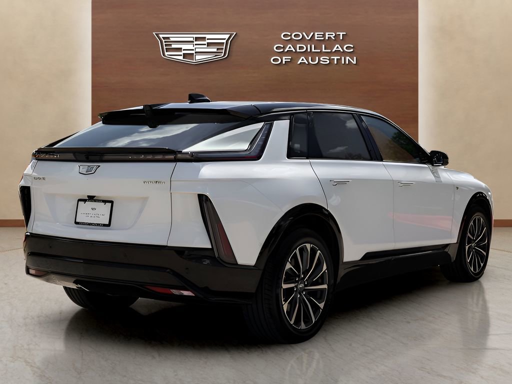 Certified 2025 Cadillac Lyriq Sport w/ LPO, Floor Liner Package AWD/4WD image 4