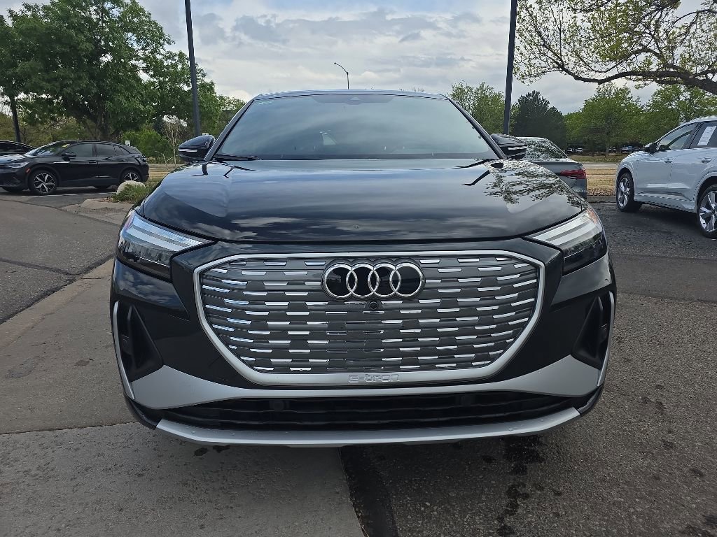 Used 2023 Audi Q4 e-tron Premium Plus w/ Premium Plus AWD/4WD image 8
