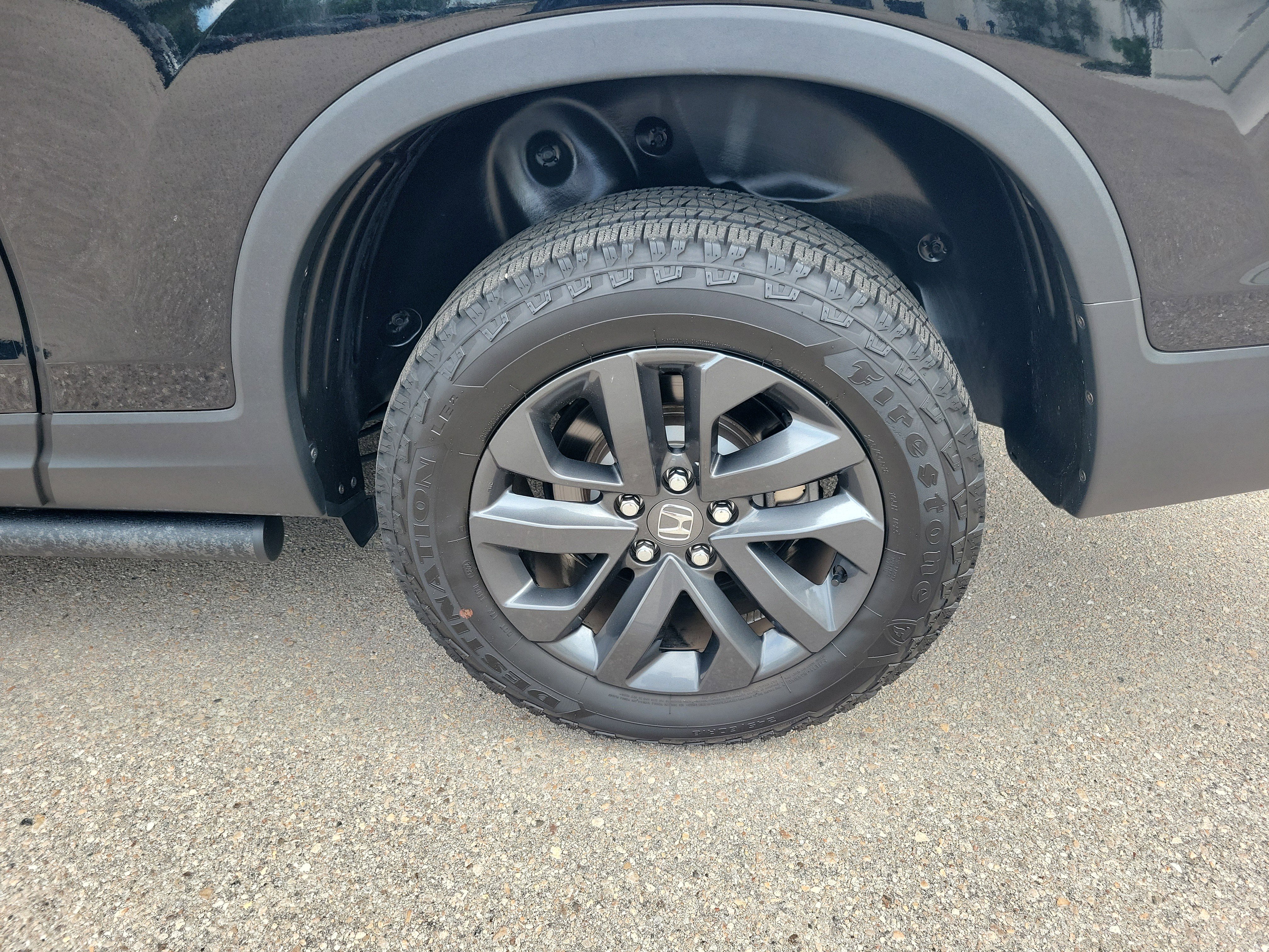 Certified 2025 Honda Ridgeline Sport image 9