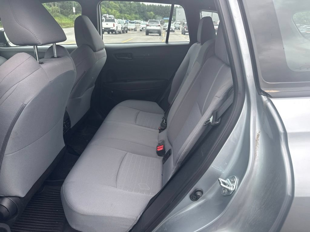 Used 2023 Toyota Corolla Cross AWD Hybrid image 15