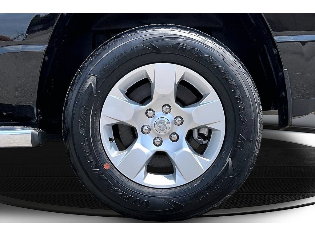 Certified 2021 RAM 1500 Big Horn RWD image 41
