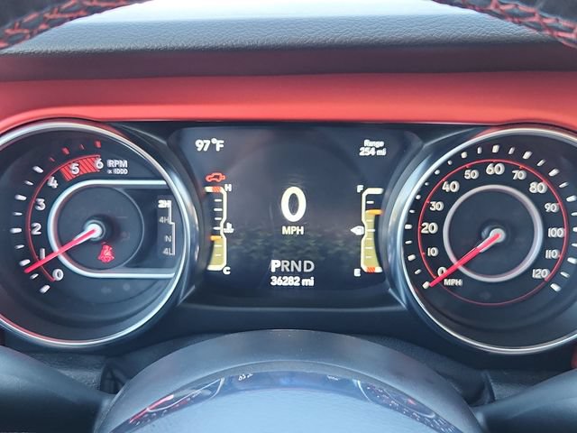 Used 2021 Jeep Wrangler Unlimited Rubicon w/ Cold Weather Group AWD/4WD image 24