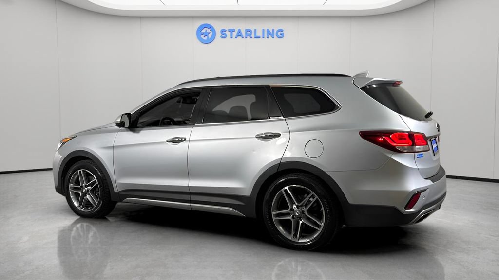 Used 2017 Hyundai Santa Fe Limited FWD image 4