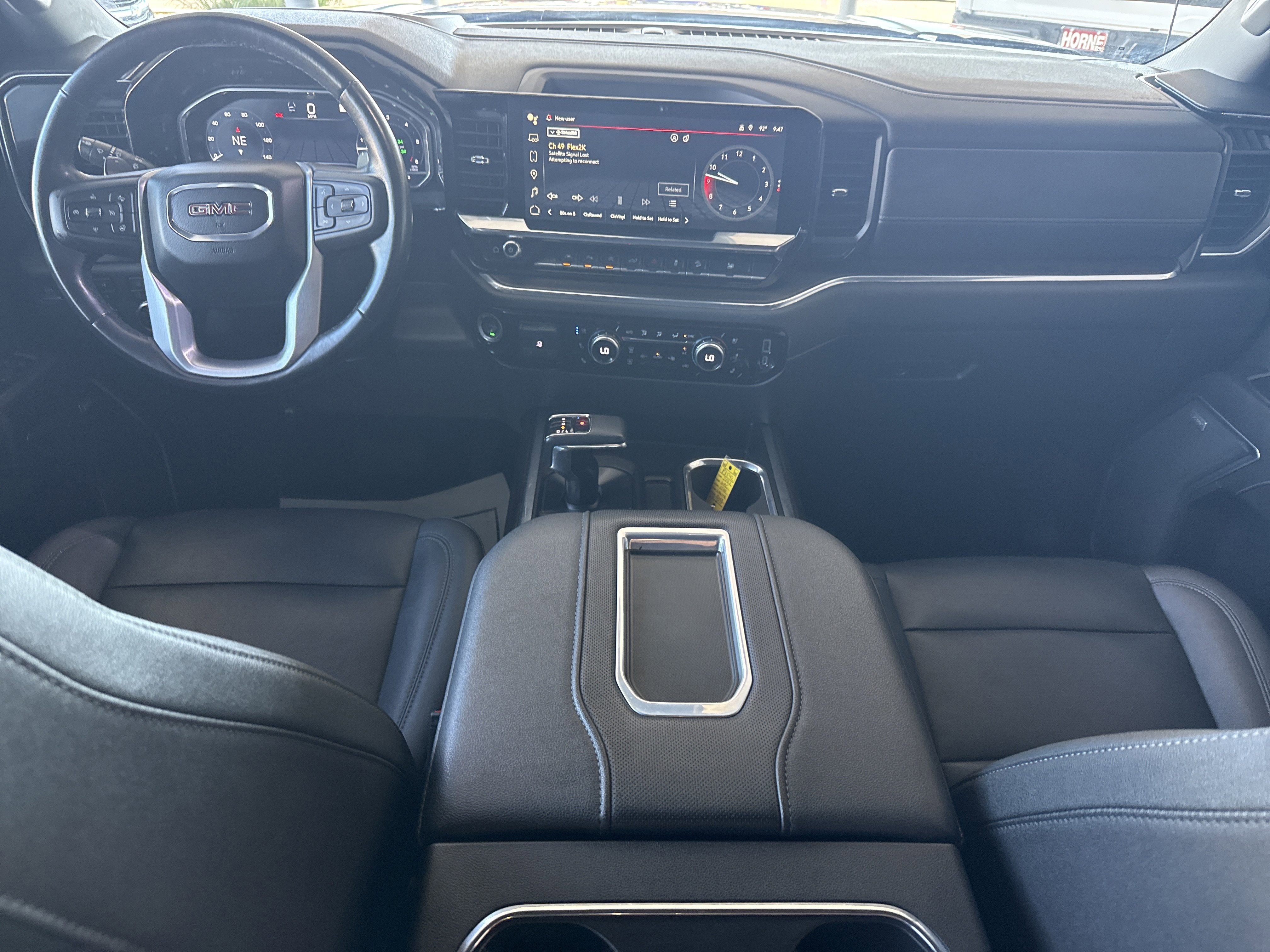 Used 2022 GMC Sierra 1500 SLT w/ SLT Premium Plus Package image 11