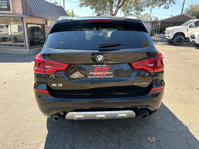 Used 2018 BMW X3 xDrive30i AWD/4WD image 10