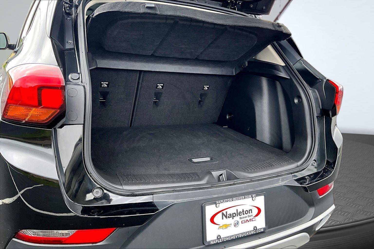 Used 2023 Buick Encore GX Select w/ Safety Package II image 5