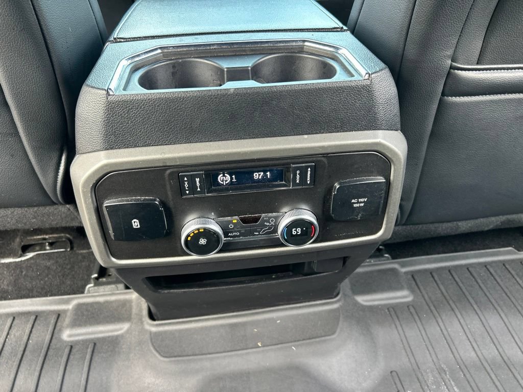 Used 2019 Ford Expedition Max XLT w/ Equipment Group 202A AWD/4WD image 46