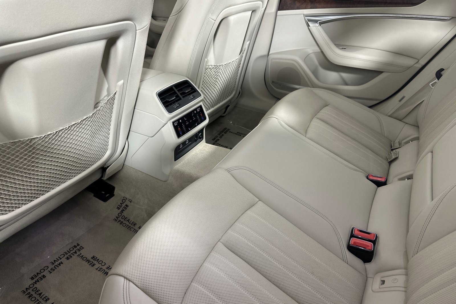 Used 2023 Audi A6 Premium Plus w/ Premium Plus Package image 11