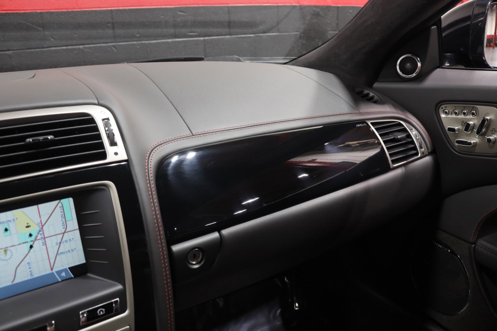 Used 2011 Jaguar XKR R image 53