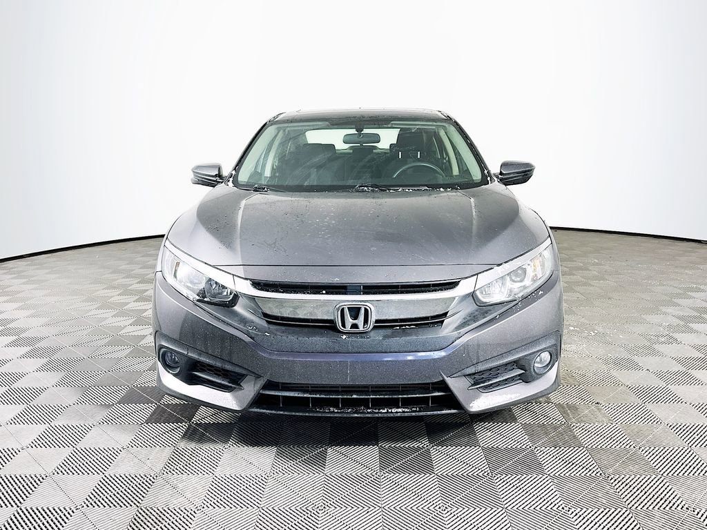 Used 2018 Honda Civic EX-T image 3