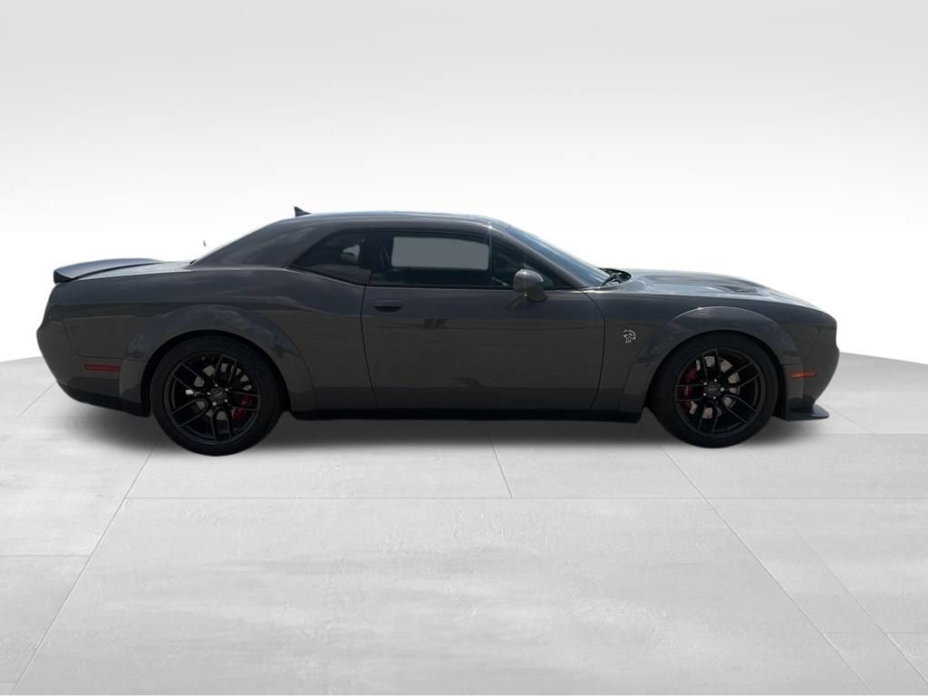 Used 2018 Dodge Challenger SRT Hellcat RWD image 8