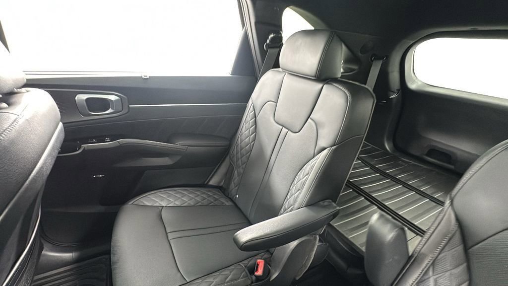 New 2026 Kia Sorento SX Prestige image 14