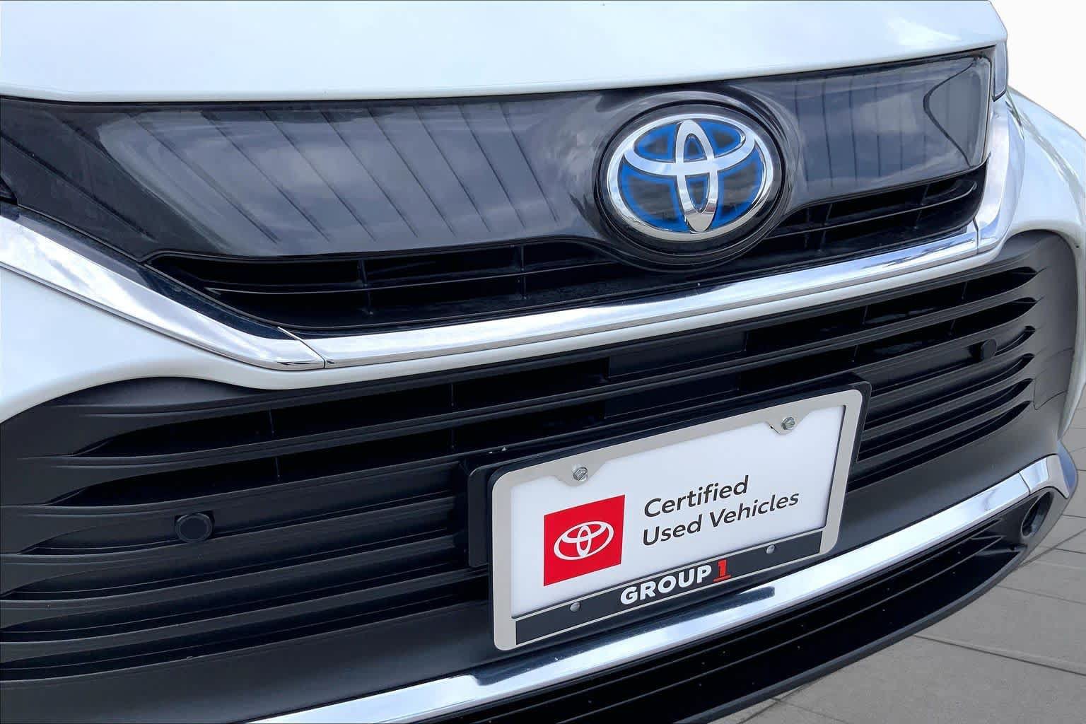 Used 2024 Toyota Venza XLE AWD/4WD image 29