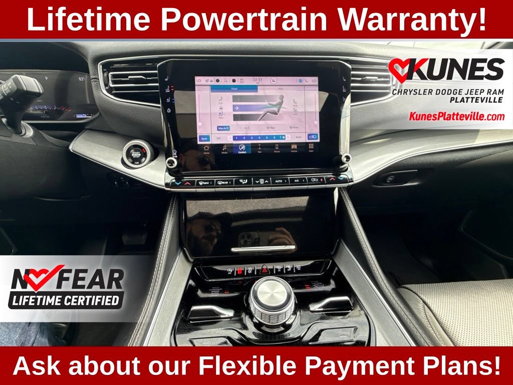 Used 2024 Jeep Wagoneer Series II w/ Convenience Group I AWD/4WD image 24