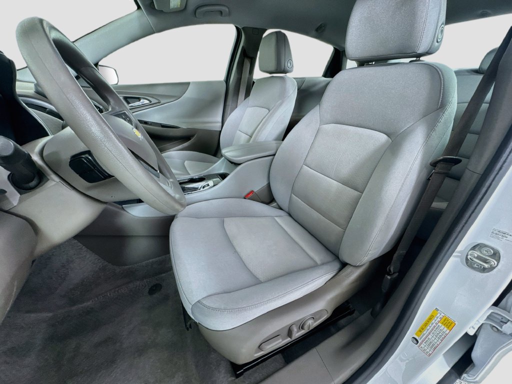 Used 2024 Chevrolet Malibu LT FWD image 11