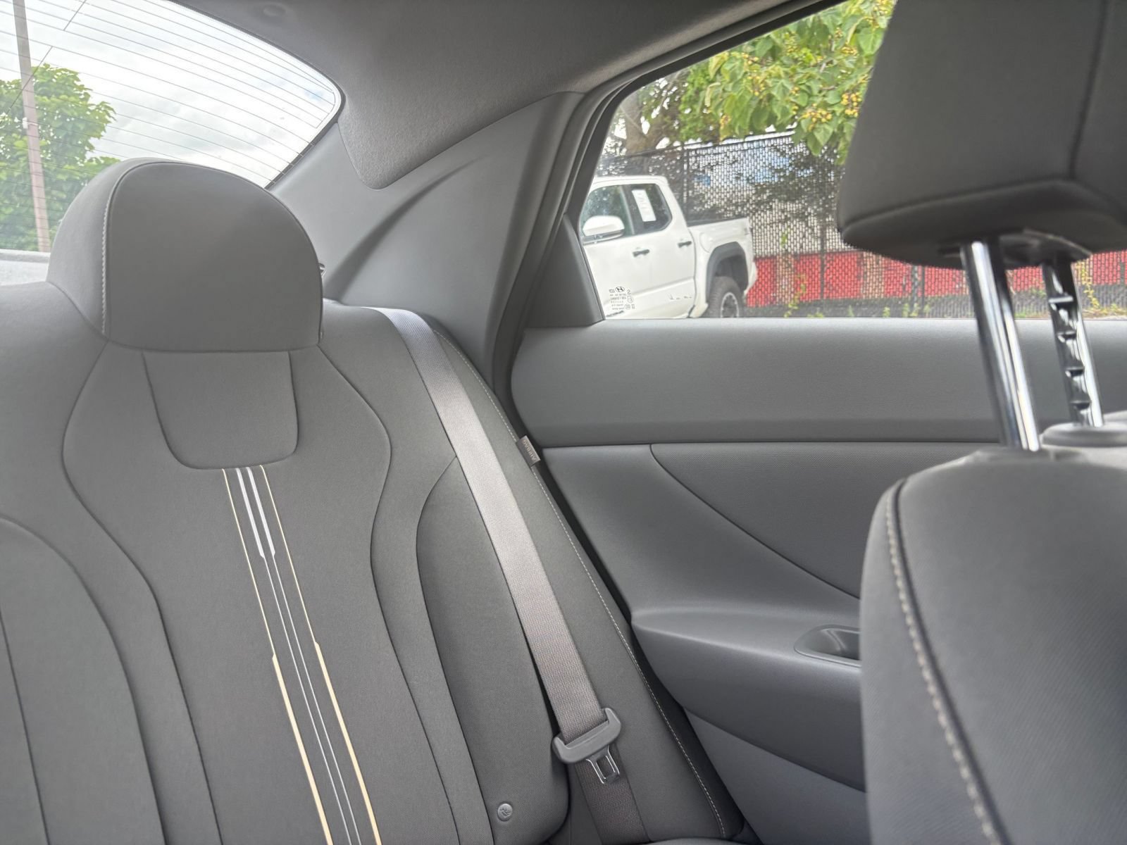 Used 2026 Hyundai Elantra Sport FWD image 32