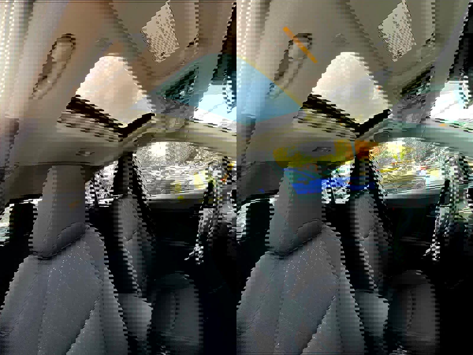 Used 2023 Toyota Corolla Cross LE image 22