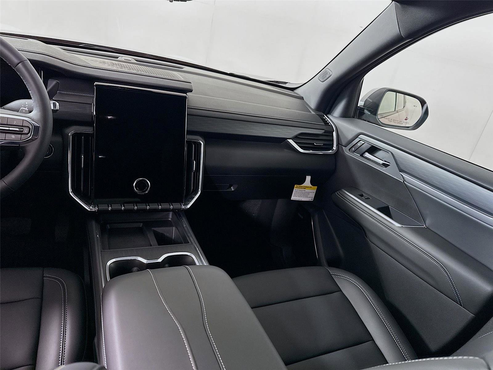 New 2026 GMC Acadia Elevation w/ Elevation Premium Package AWD/4WD image 18