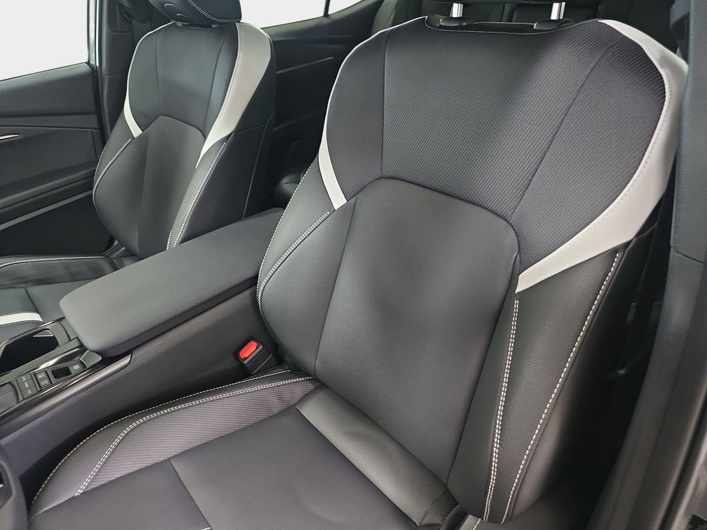 Used 2026 Toyota Camry SE image 16