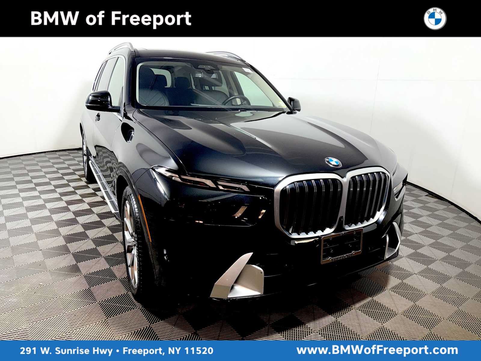 Used 2024 BMW X7 xDrive40i AWD/4WD image 1