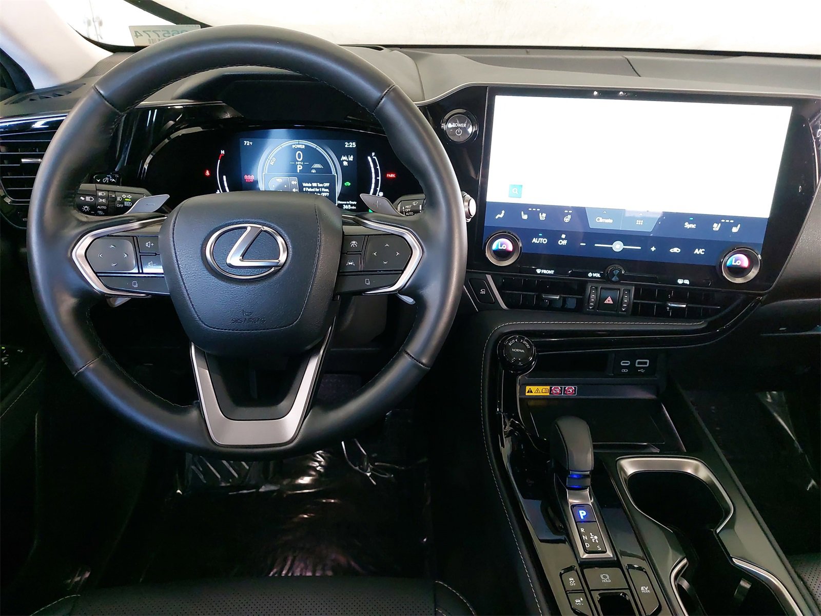 Used 2025 Lexus NX 350h AWD w/ Premium Package image 16