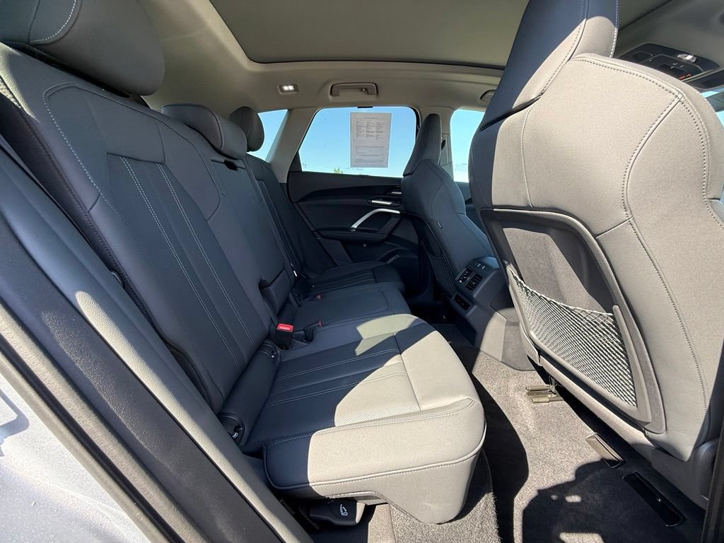 Used 2025 Audi Q5 Premium Plus AWD/4WD image 35