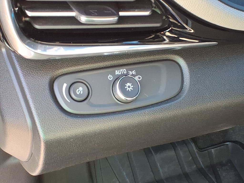 Used 2024 Buick Envista Avenir FWD image 22