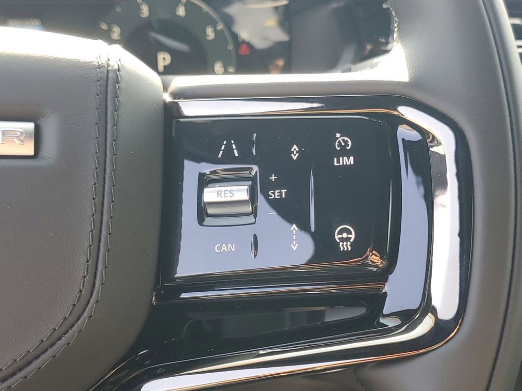 New 2026 Land Rover Range Rover Velar Dynamic SE AWD/4WD image 16