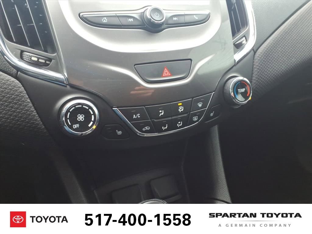 Used 2017 Chevrolet Cruze LT image 19