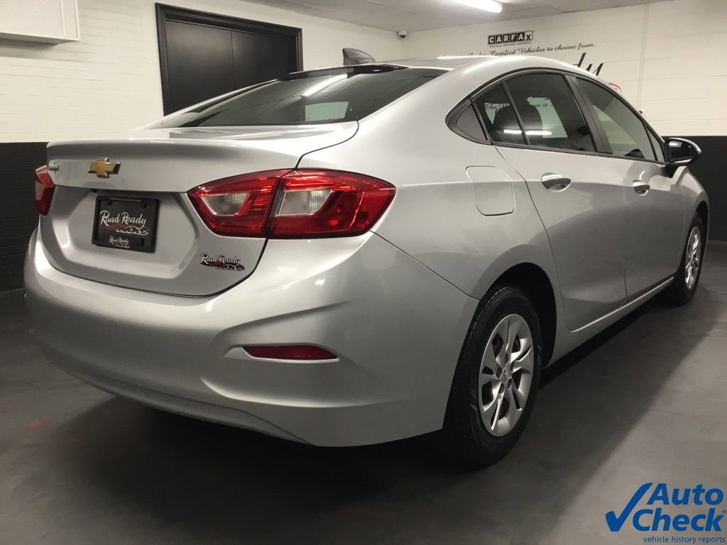 Used 2019 Chevrolet Cruze LS w/ LS Fleet Convenience Package image 10