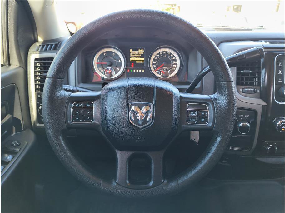Used 2016 RAM 2500 Tradesman w/ Chrome Appearance Group AWD/4WD image 7