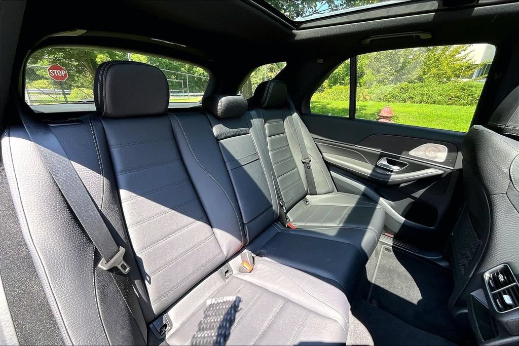 Used 2025 Mercedes-Benz GLE 580 4MATIC image 29
