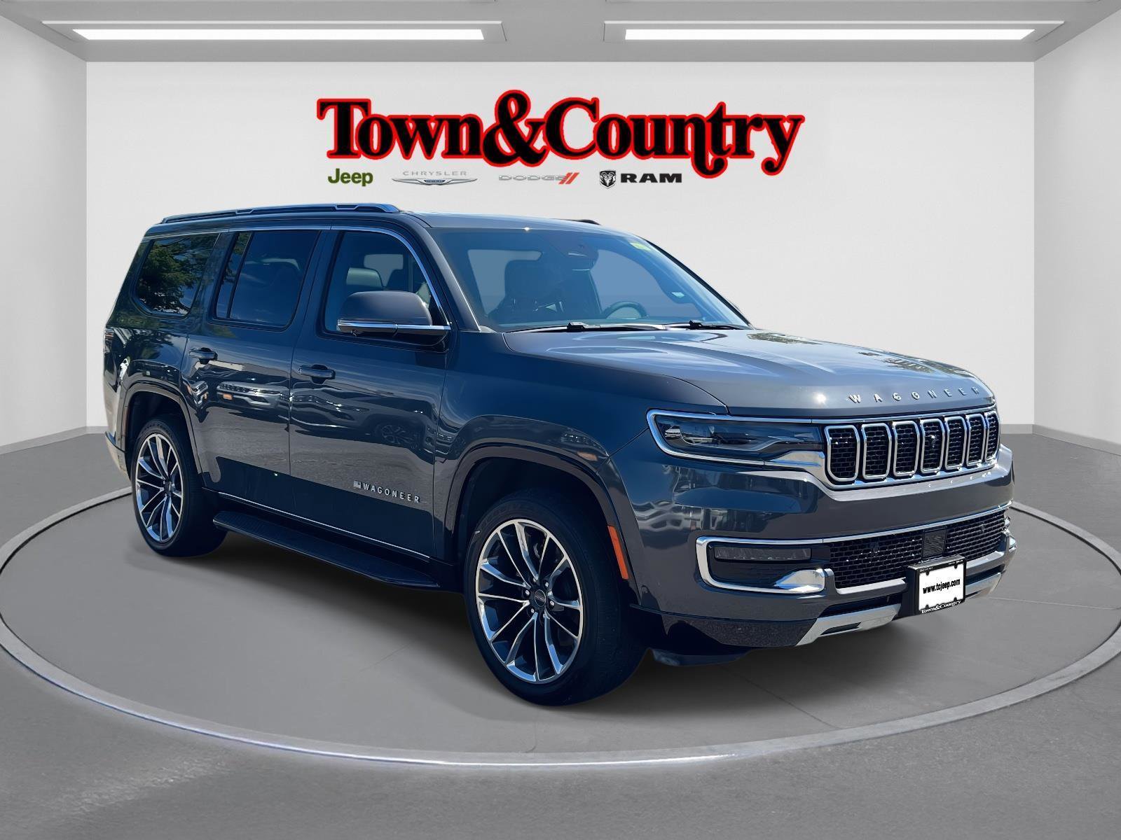 Used 2022 Jeep Wagoneer Series II w/ Convenience Group I